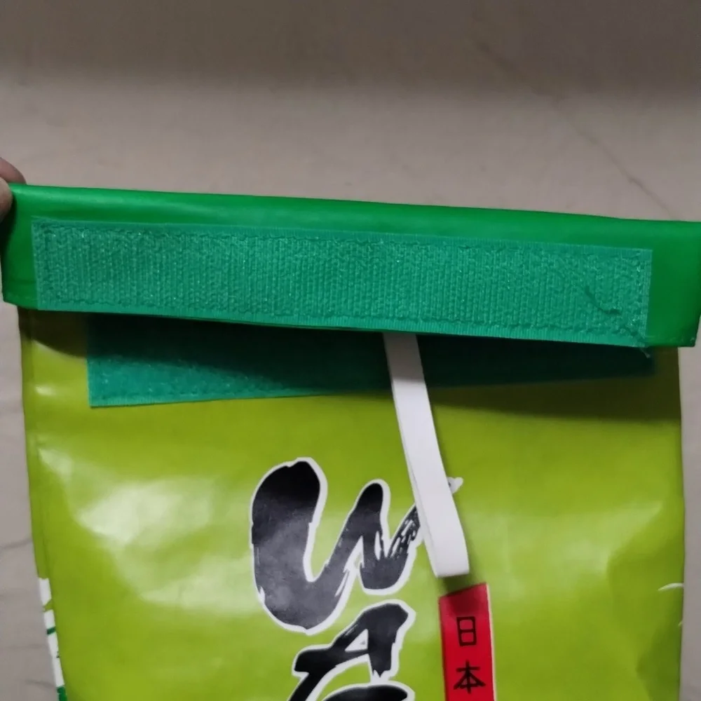 Really Cool Wasabi Tube Hanging Tissue Dispenser - Picture 8 of 11